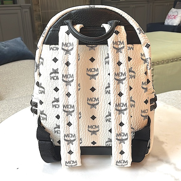 MCM white leather backpack - Picture 3 of 16